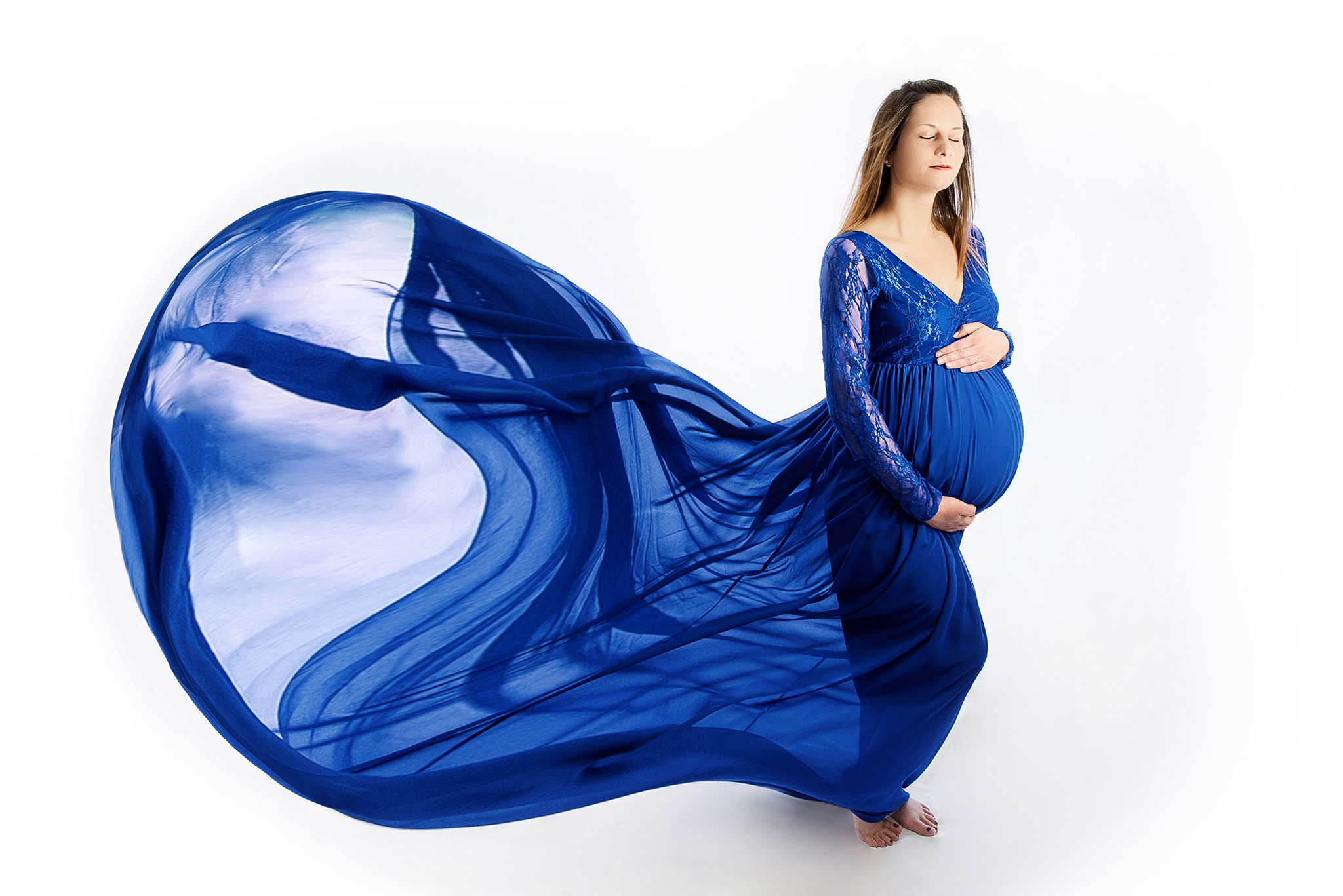 Photographe grossesse ventre rond studio Châteaubriant