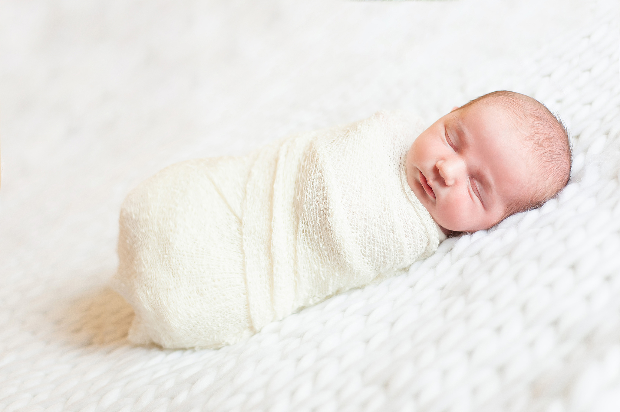 Séance photo naissance bébé prés de Nantes