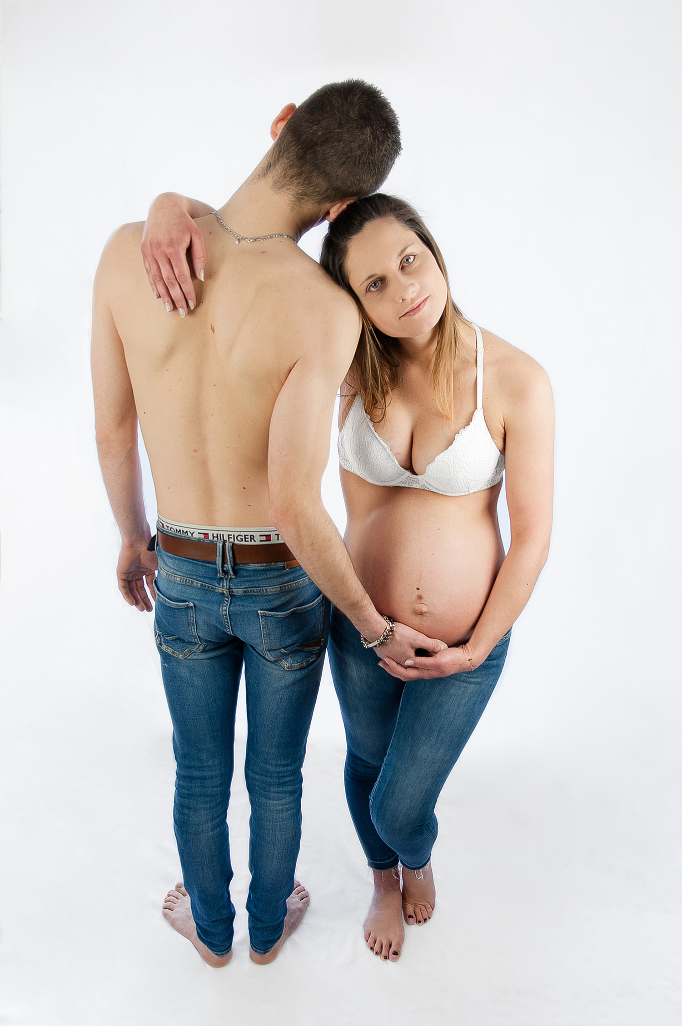 Shooting grossesse avec le papa entre Nantes et Rennes