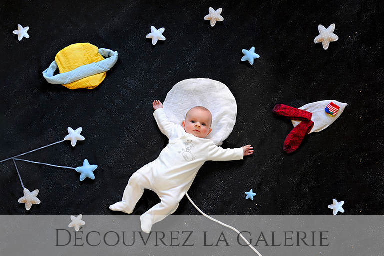 Galerie photographies bébé grandit rêveur espace