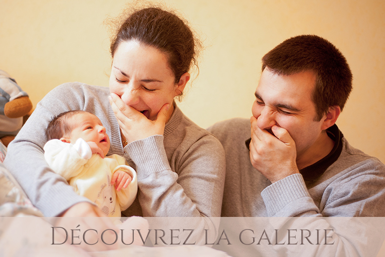 Photographe grossesse, naissance & famille